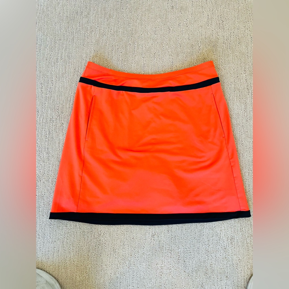 Tail Orange Skort